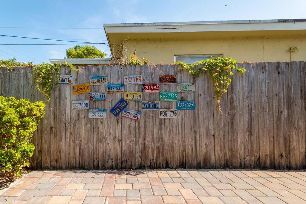 Central Nautical Themed 4 Bed 2 Bath Home Fort Lauderdale Exterior photo